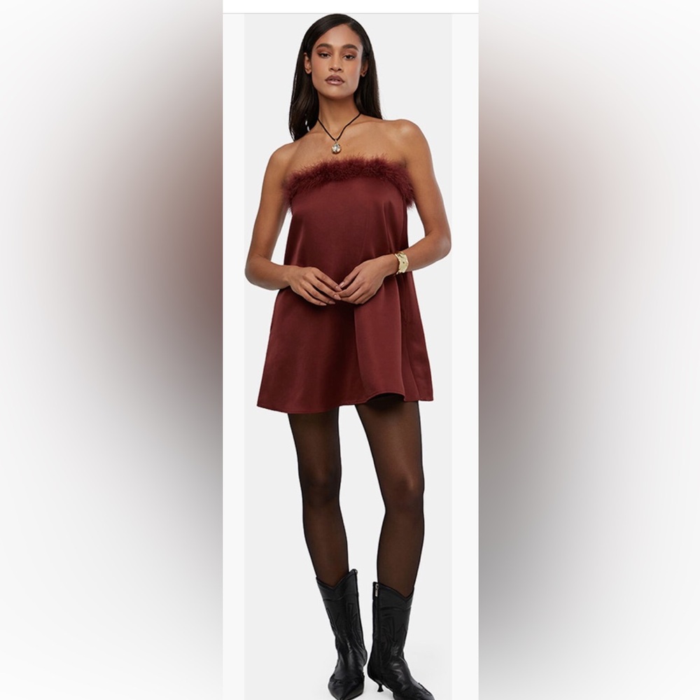 NWT! We Wore What “Faux Fur Strapless Satin Dress”
